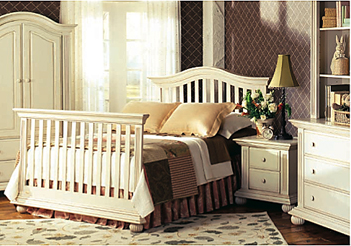 Munire' "Newport" in Antique White