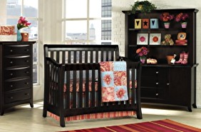 Munrie' Furniture's &ldquo;Urban&rdquo; in Espresso