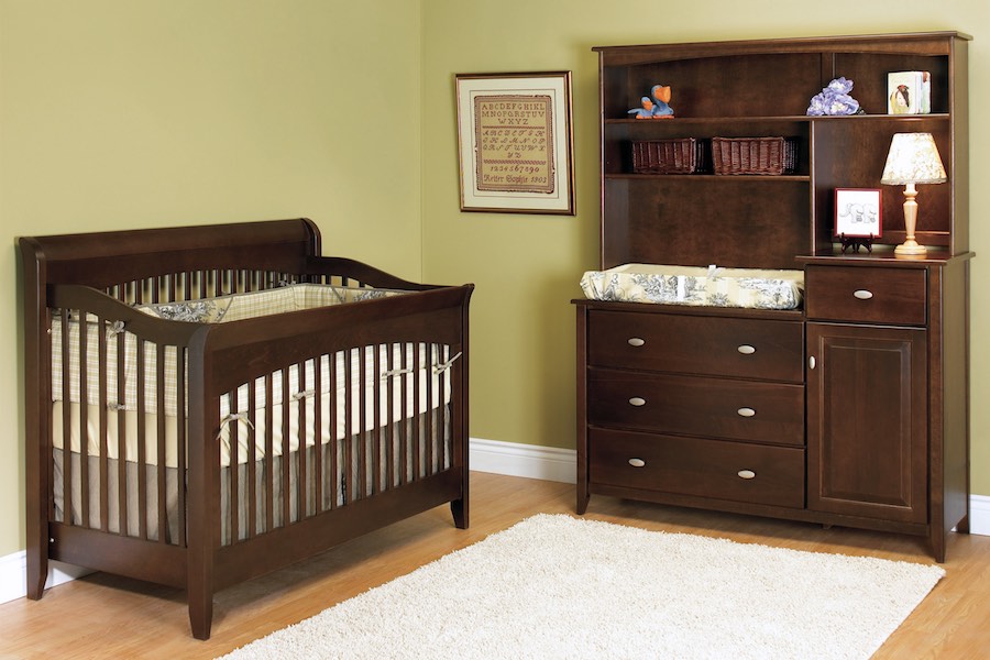 College Woodwork Rossport Crib & Combo Unit with Hutch