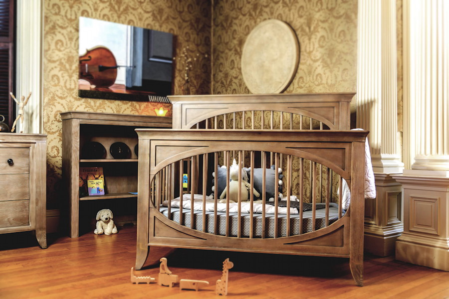 Milk Street Cameo Collection Oval Crib