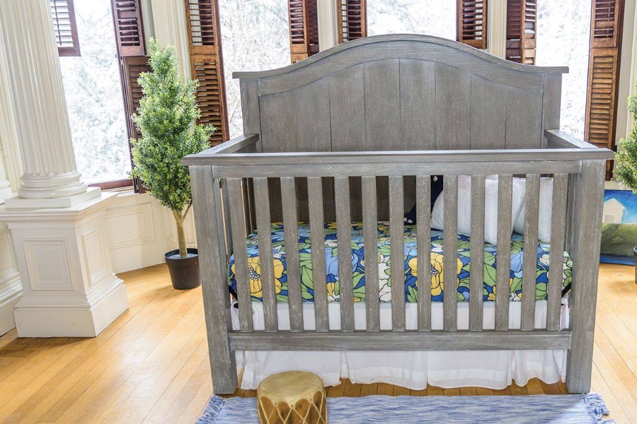 Milk Street Baby Relic Arch Crib