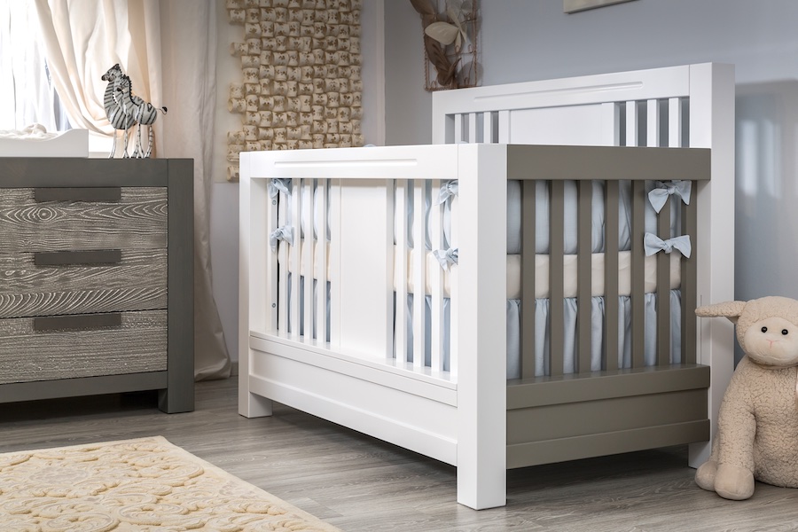 Romina Ventianni Crib in White & Storm