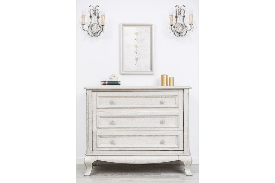 Romina 3 Drawer Dresser in Silver Frost