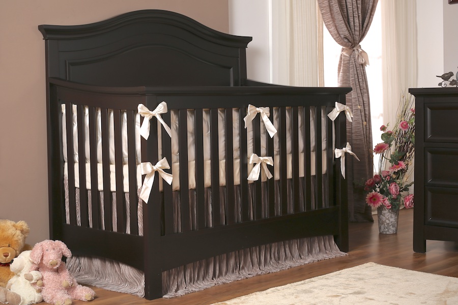 Silva Serena Crib in Cherry