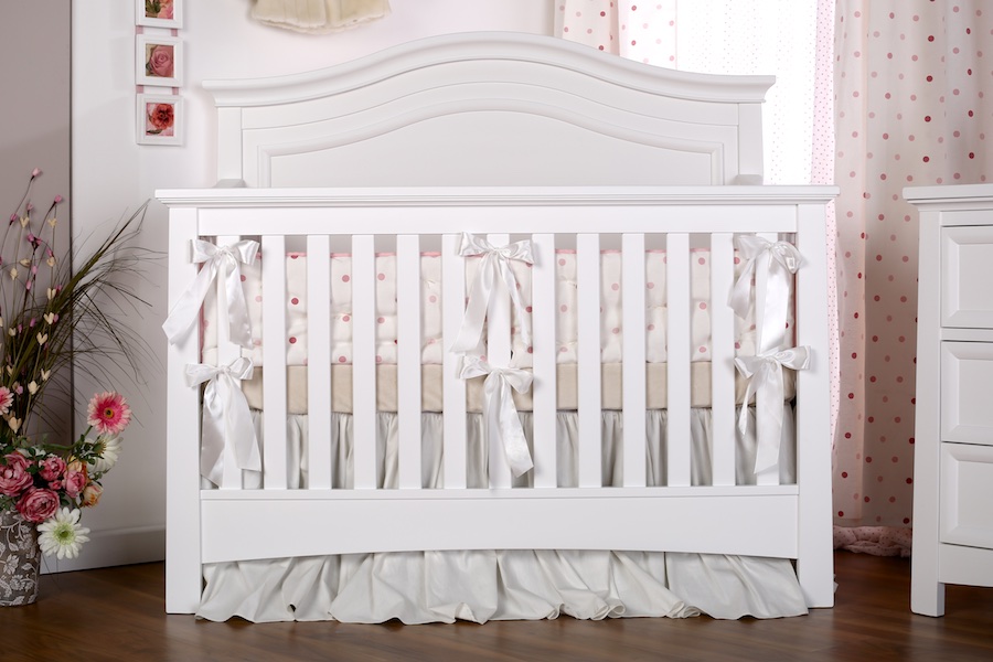 Silva Serena Crib in White